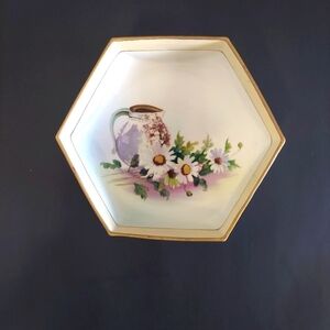 Vintage Nippon Footed Bowl - Daisy and Pitcher